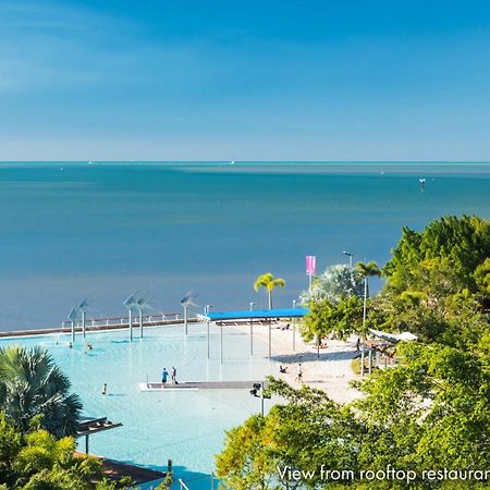 Oaks Cairns Hotel Bagian luar foto