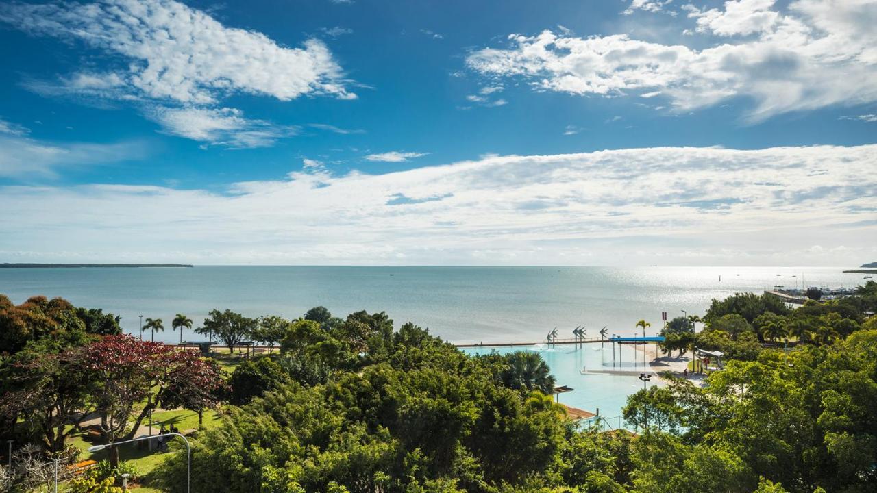 Oaks Cairns Hotel Bagian luar foto